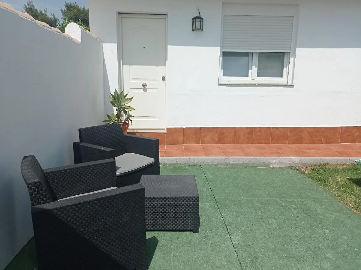 Habitacion Privada Con Bano Y Jardin Privado contacts